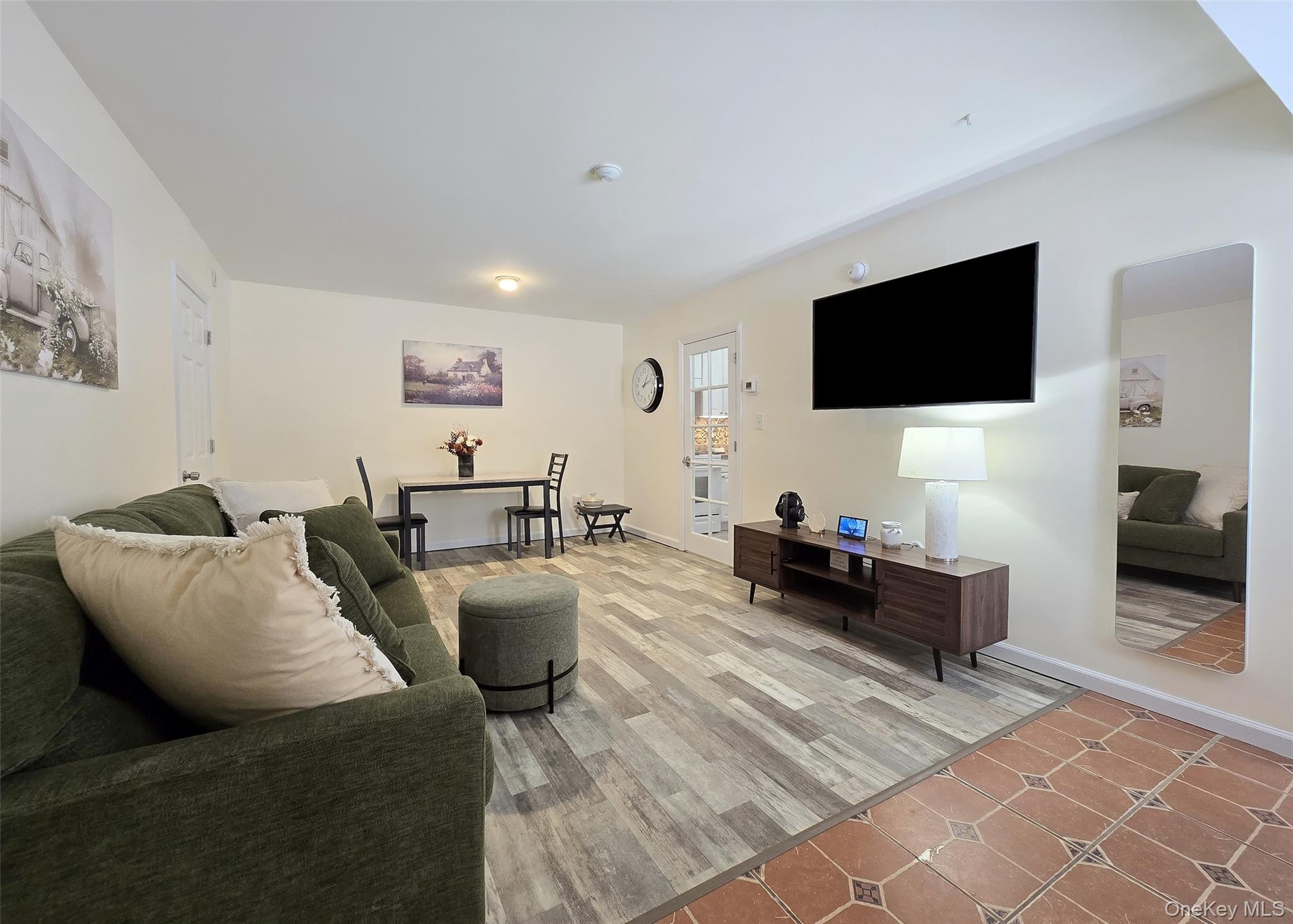 11 Navajo Court # 11, Coram, NY 11727