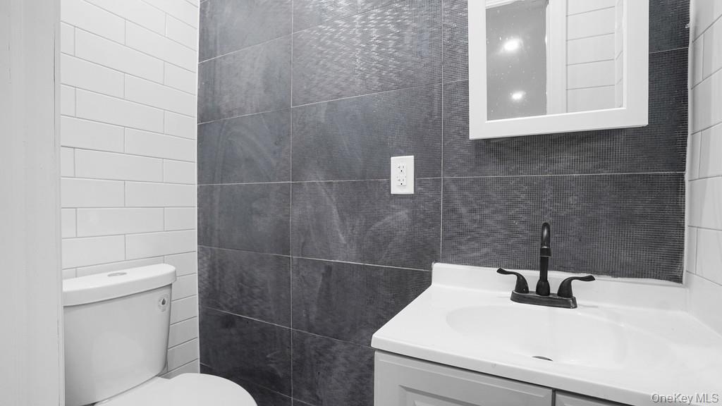 1159 E 224th Street, Bronx, NY 10466