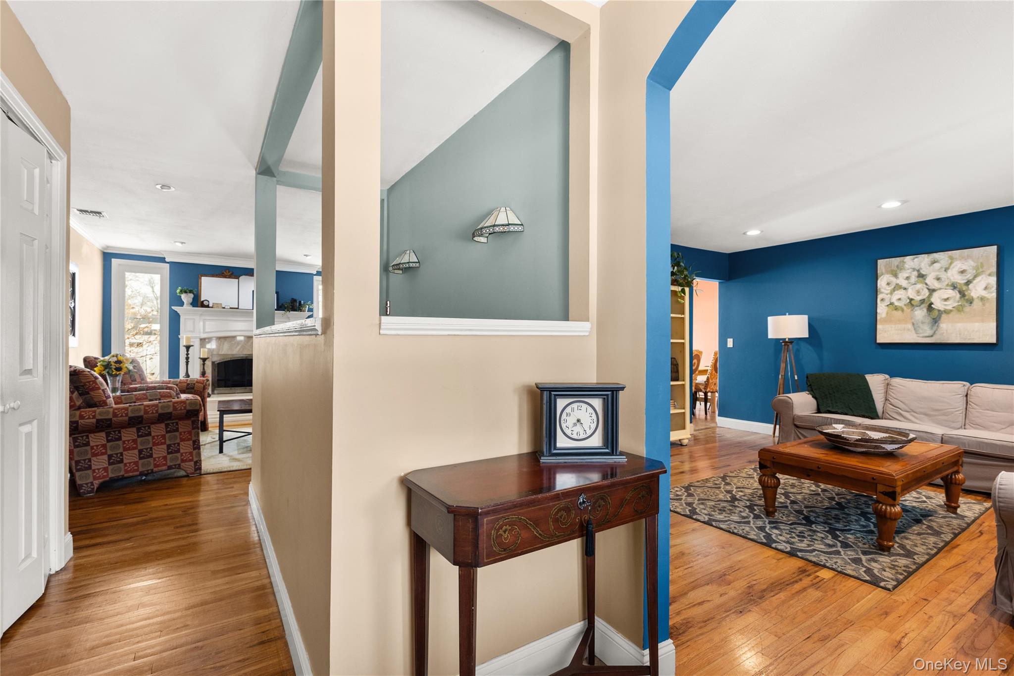 99 Brunswick Road, Ronkonkoma, NY 11779