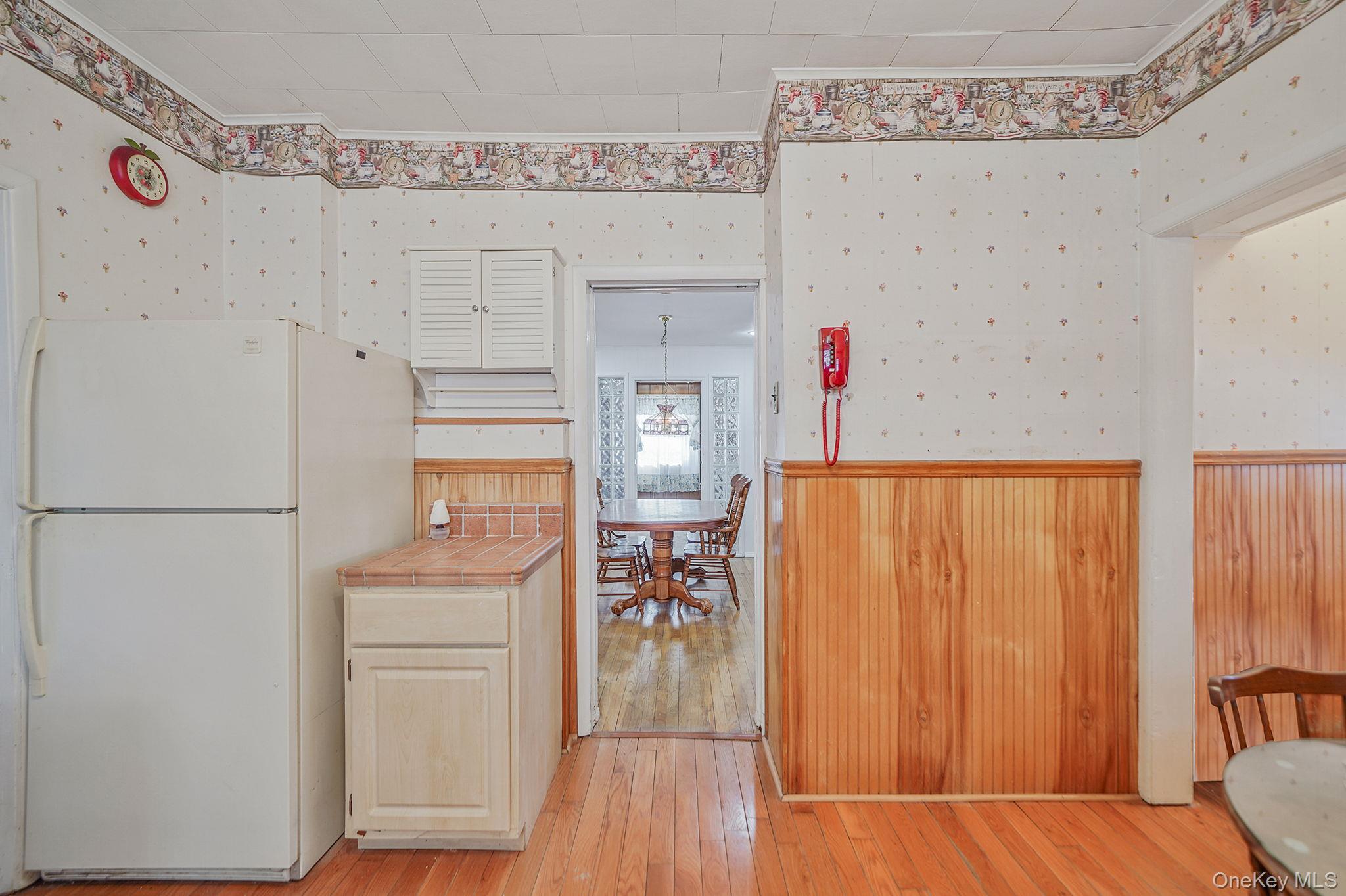 367 Vincent Avenue, Lynbrook, NY 11563