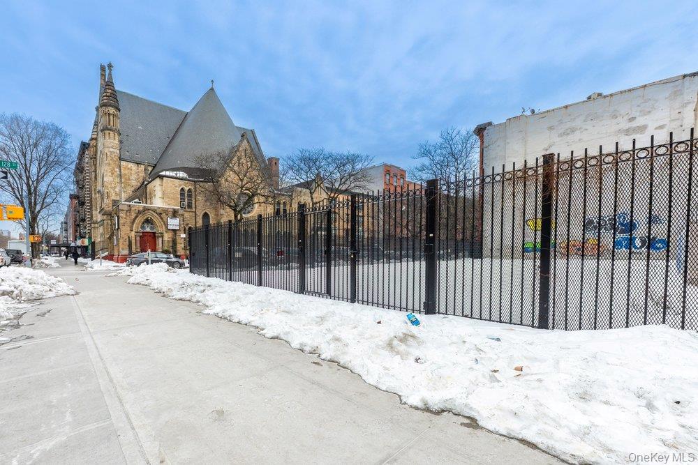 166 W 128th Street, New York (Manhattan), NY 10027