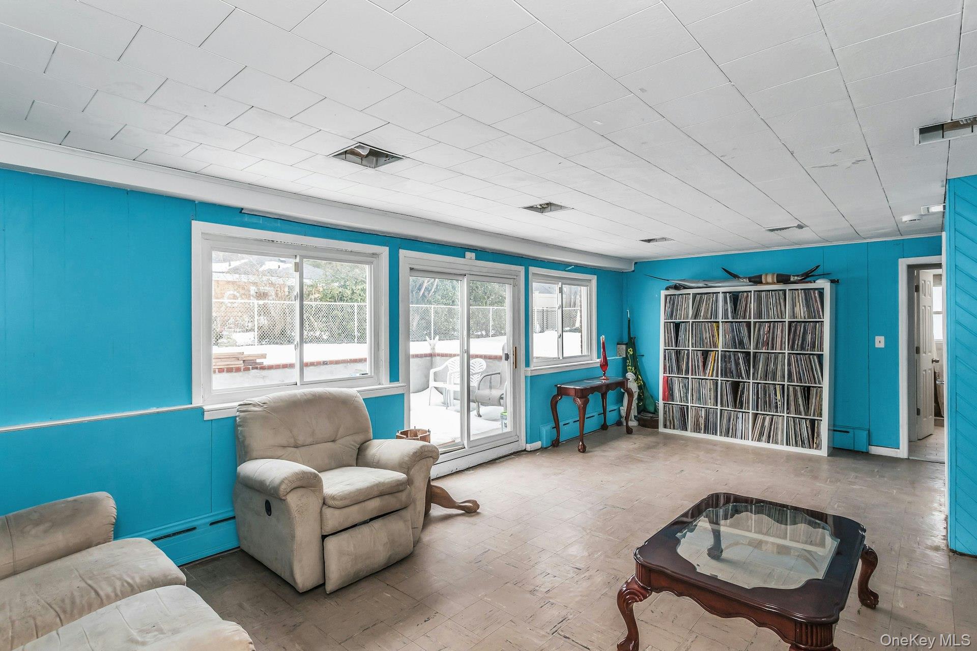 56 Dowsing Place, Amityville, NY 11701