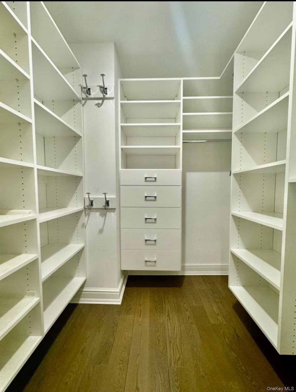 29 Ridge Road, Dobbs Ferry, NY 10522