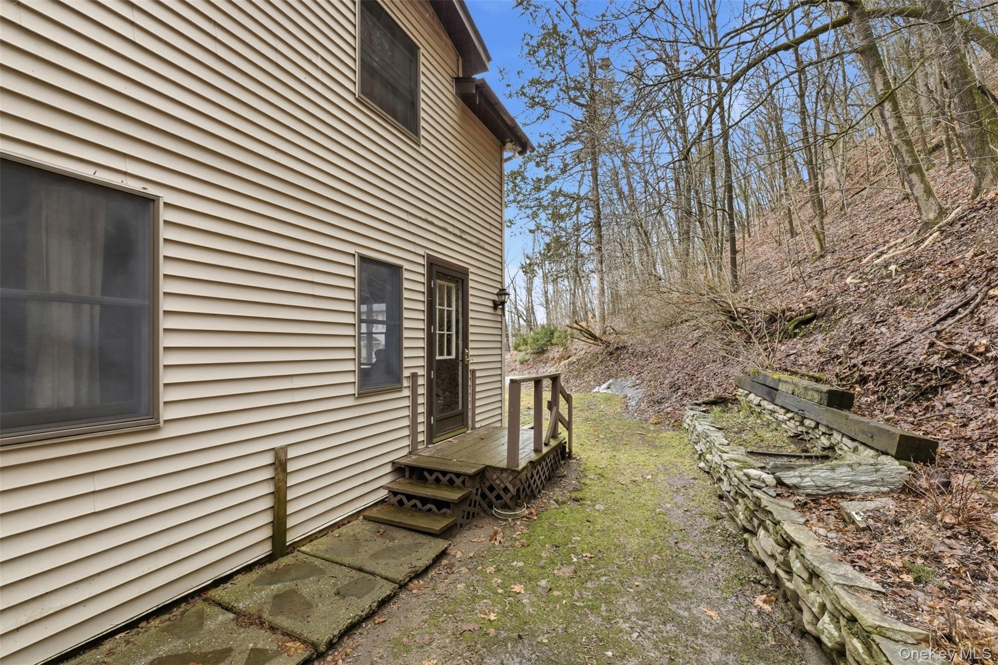 13 Myrtle Avenue, Port Jervis, NY 12771