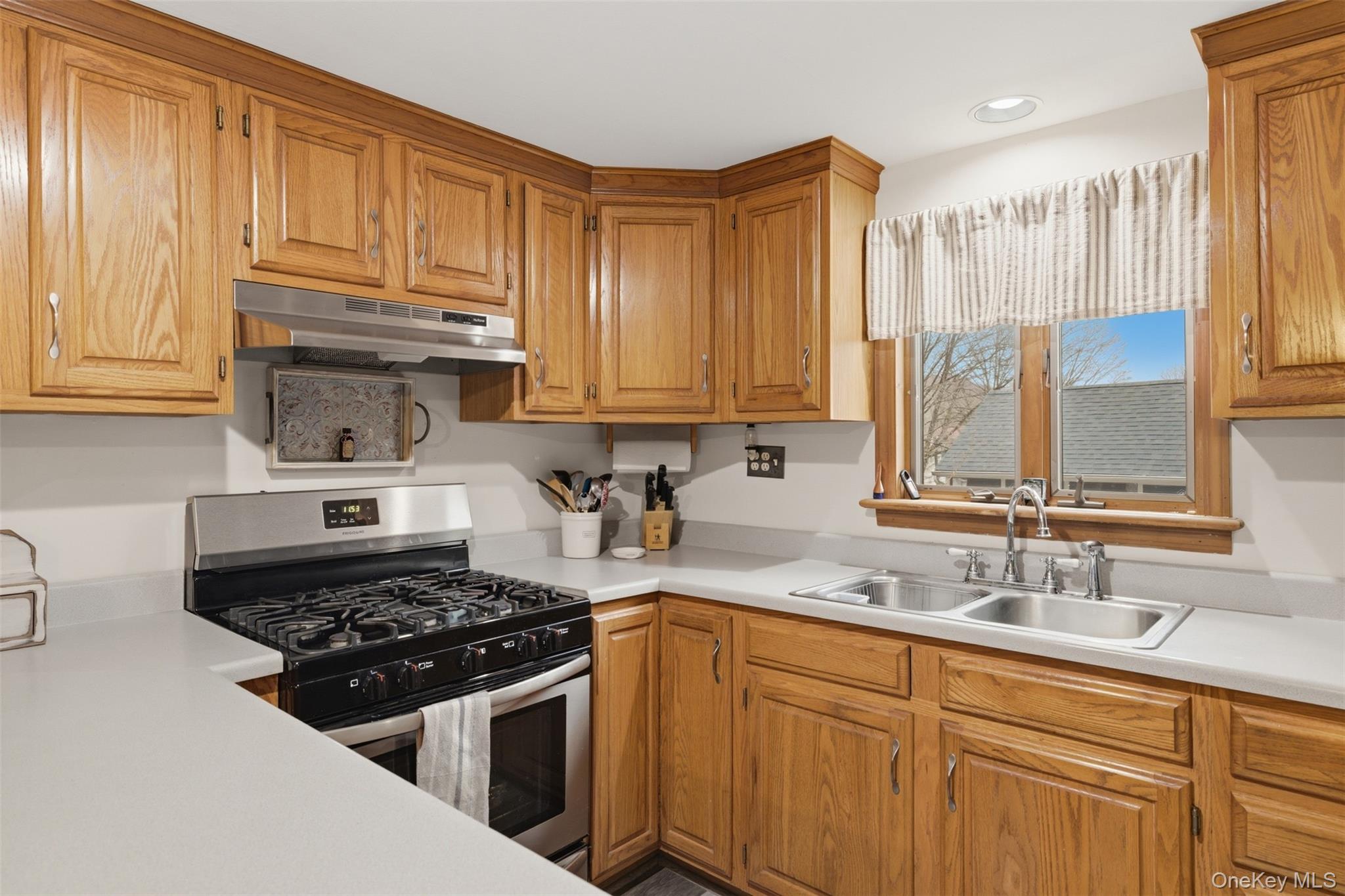 13 Myrtle Avenue, Port Jervis, NY 12771