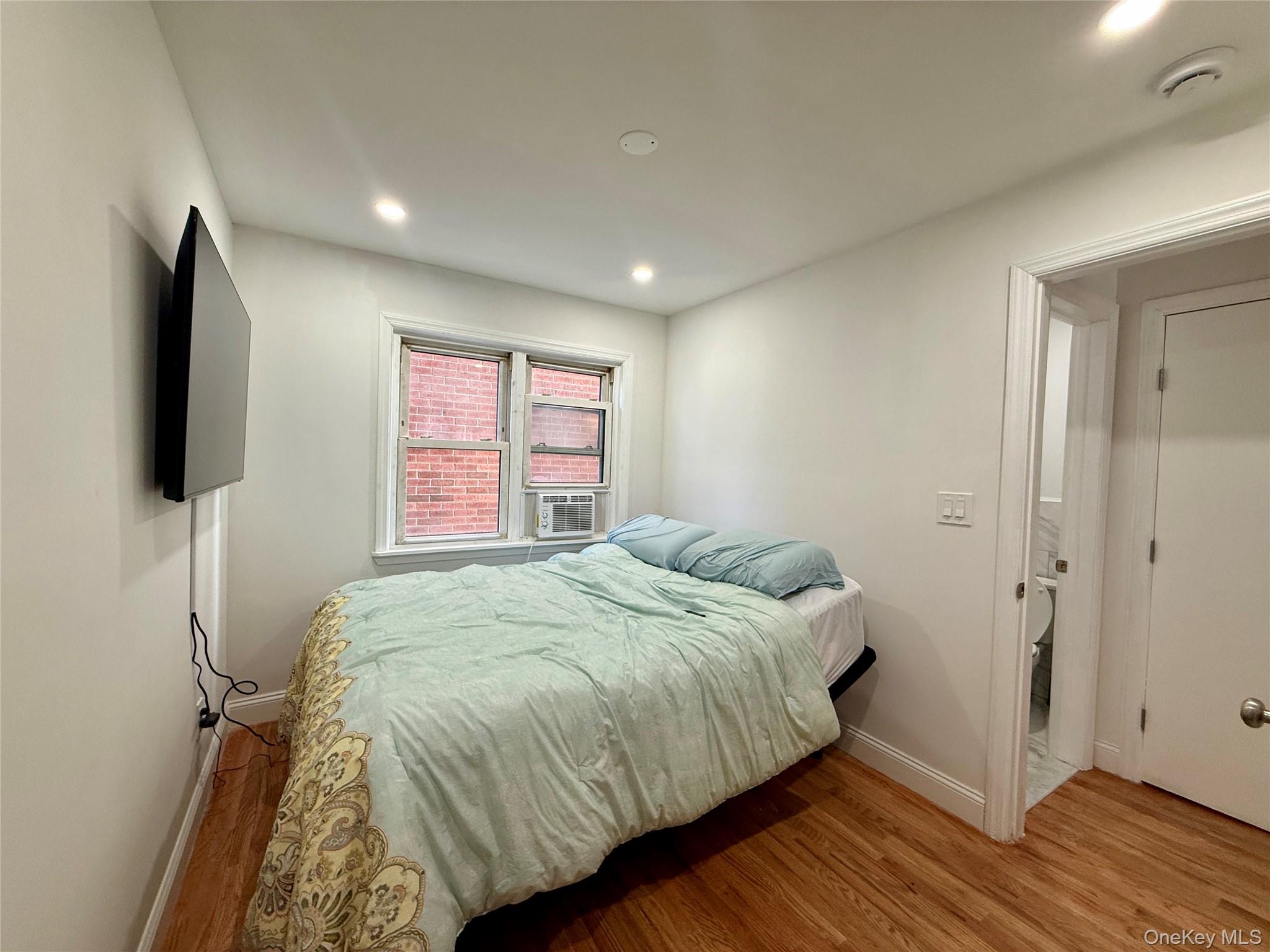 765 Shore Road # 1N, Long Beach, NY 11561