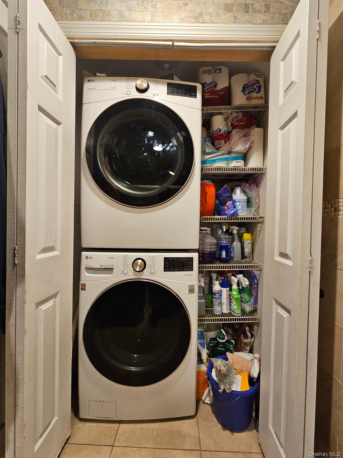 3 Chevy, Amityville, NY 11701