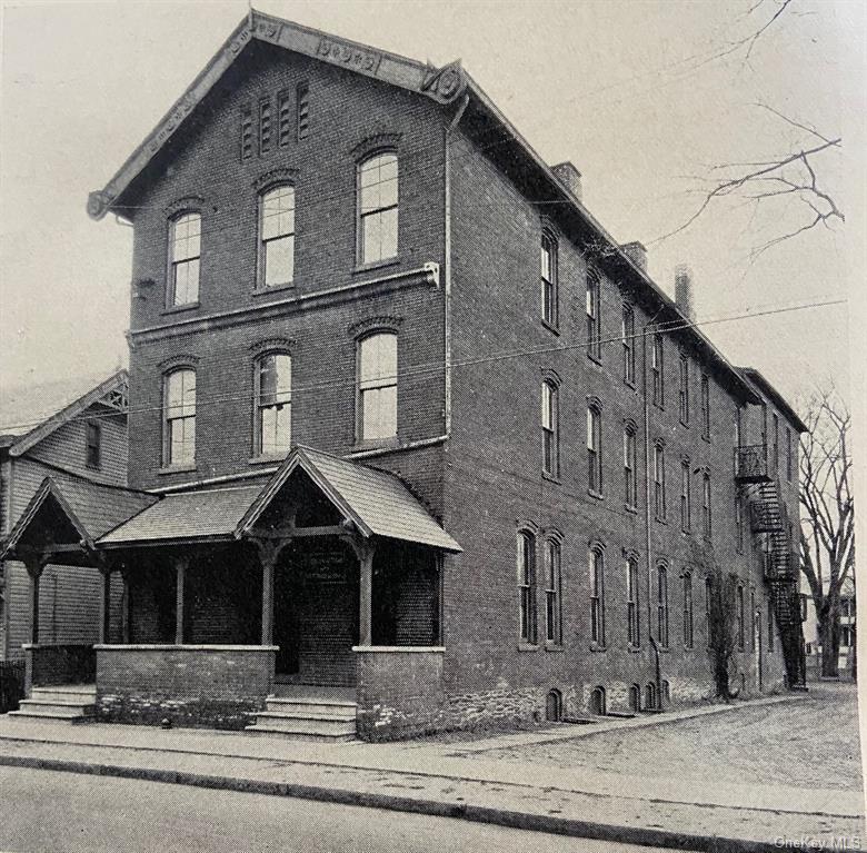 148 Cannon Street, Poughkeepsie, NY 12601