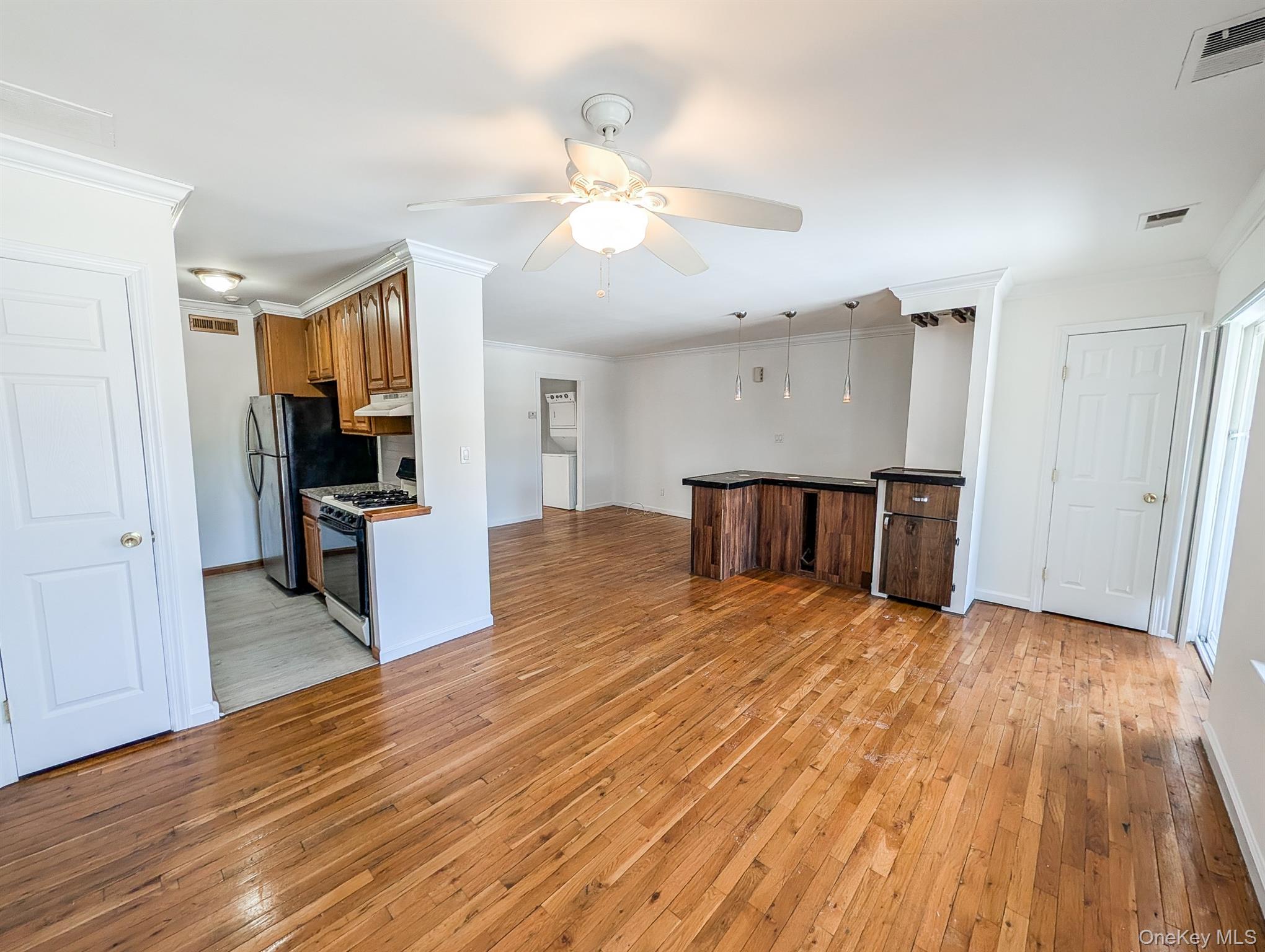 250 Artist Lake Drive, Middle Island, NY 11953