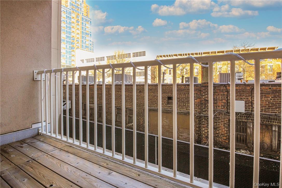 543 Main Street # 211, New Rochelle, NY 10801