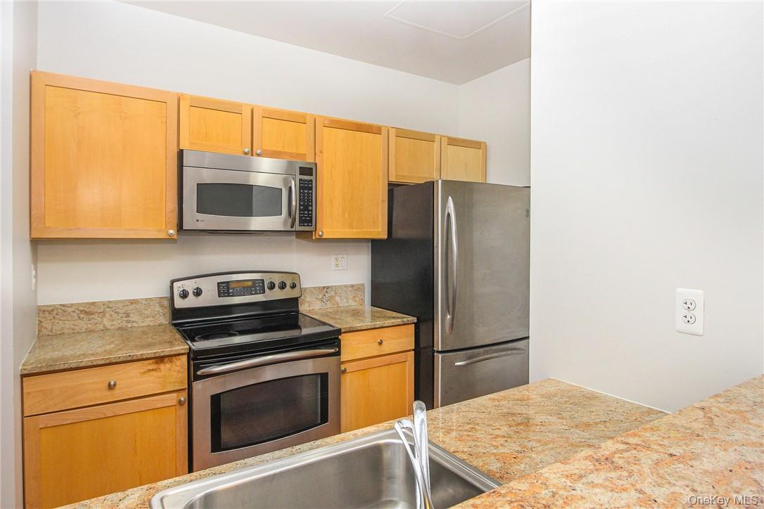 543 Main Street # 211, New Rochelle, NY 10801