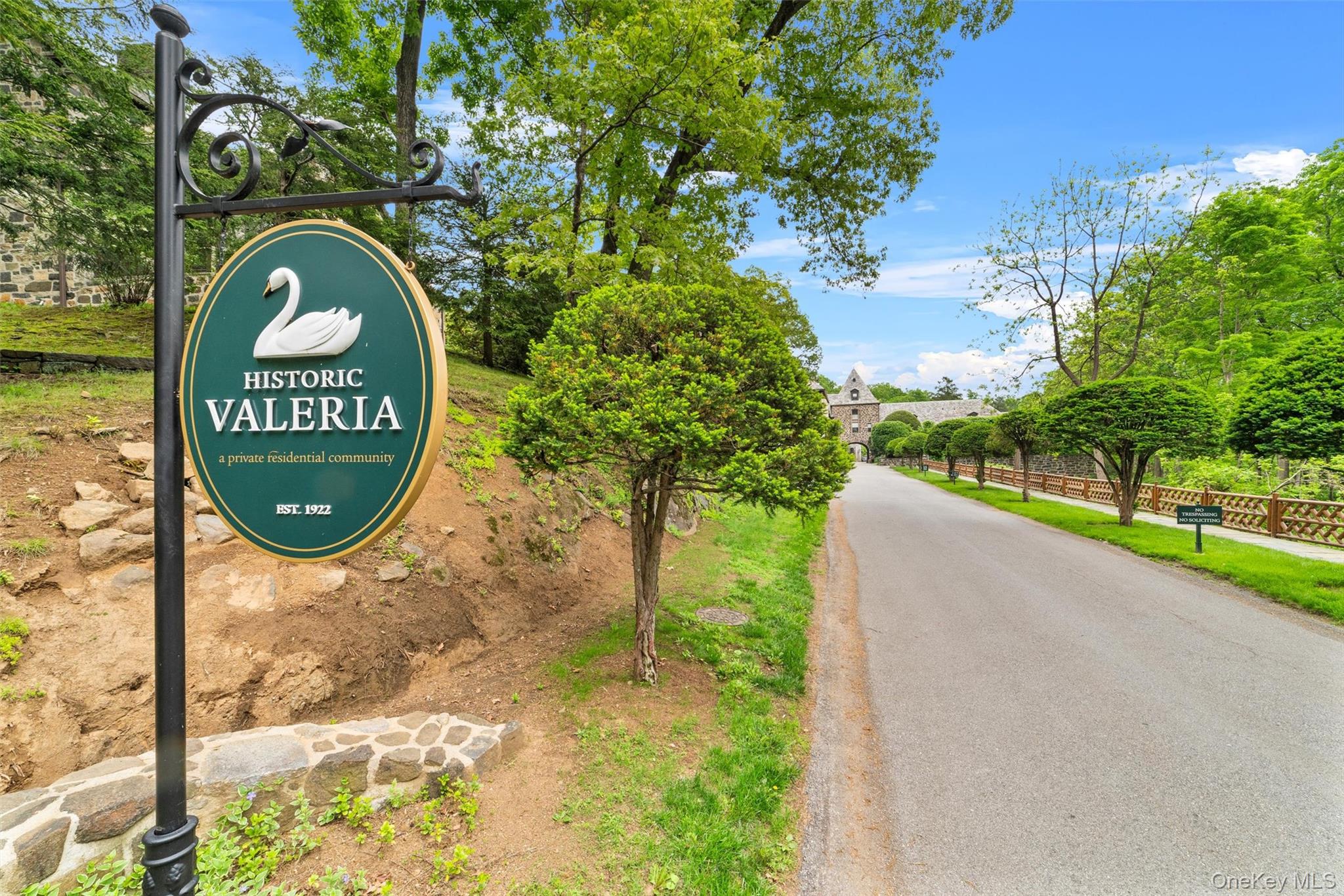 341 Furnace Dock Rd # 5, Cortlandt Manor, NY 10567