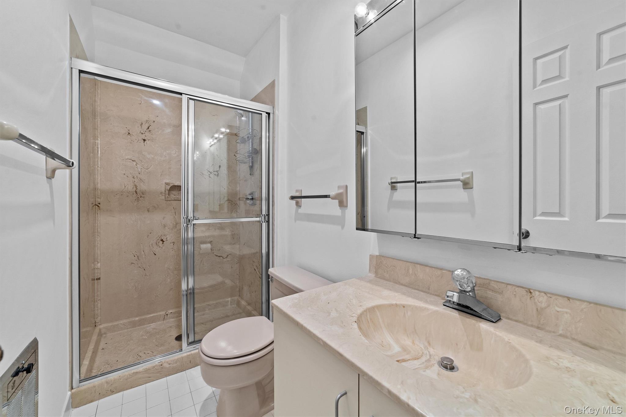 341 Furnace Dock Rd # 5, Cortlandt Manor, NY 10567