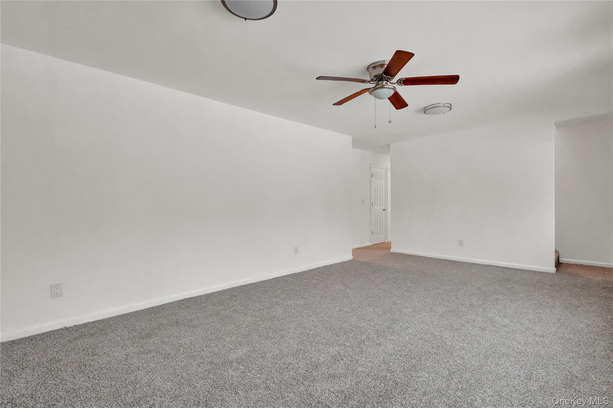 43 Carver Boulevard, Bellport, NY 11713