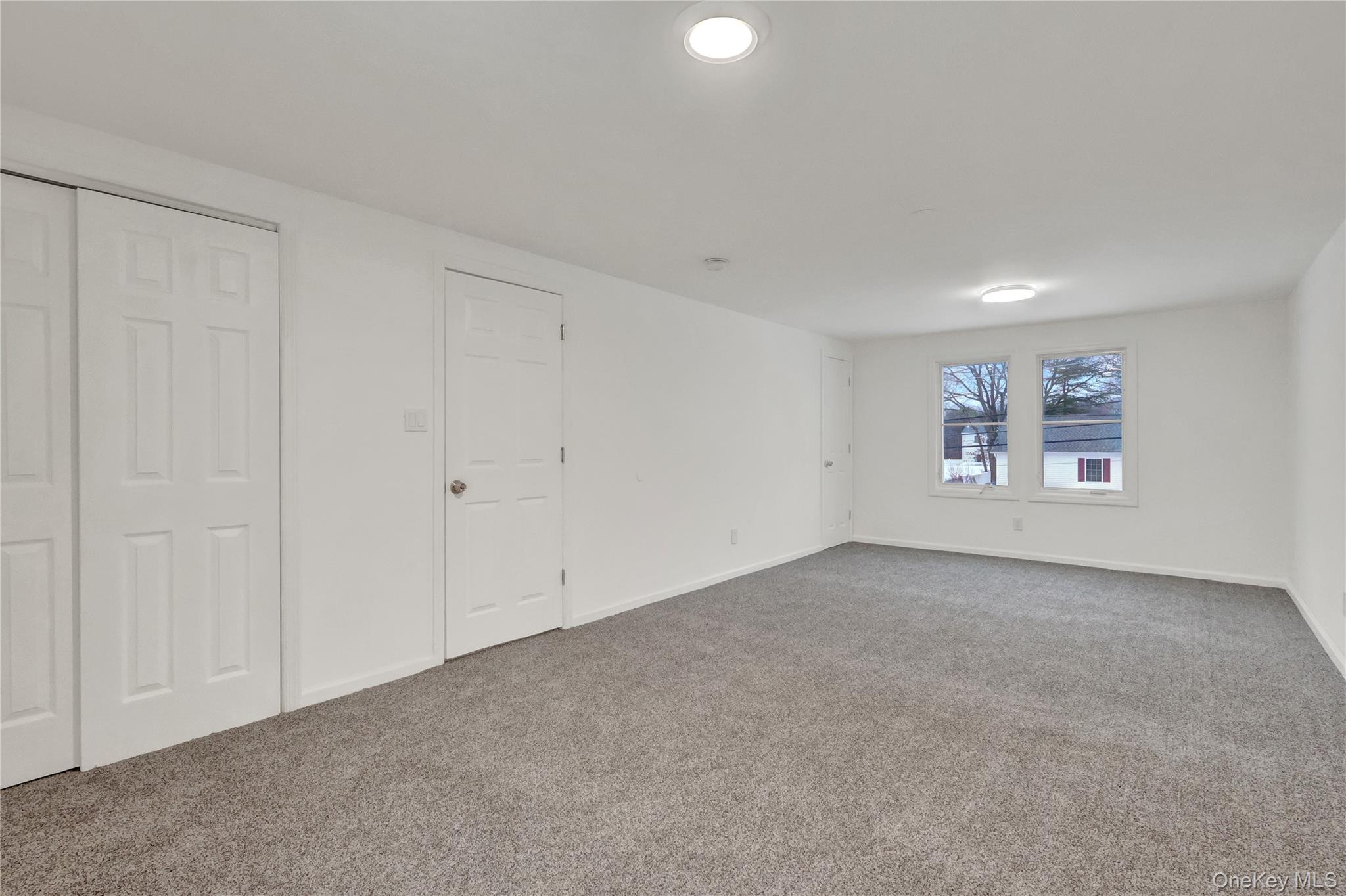 43 Carver Boulevard, Bellport, NY 11713