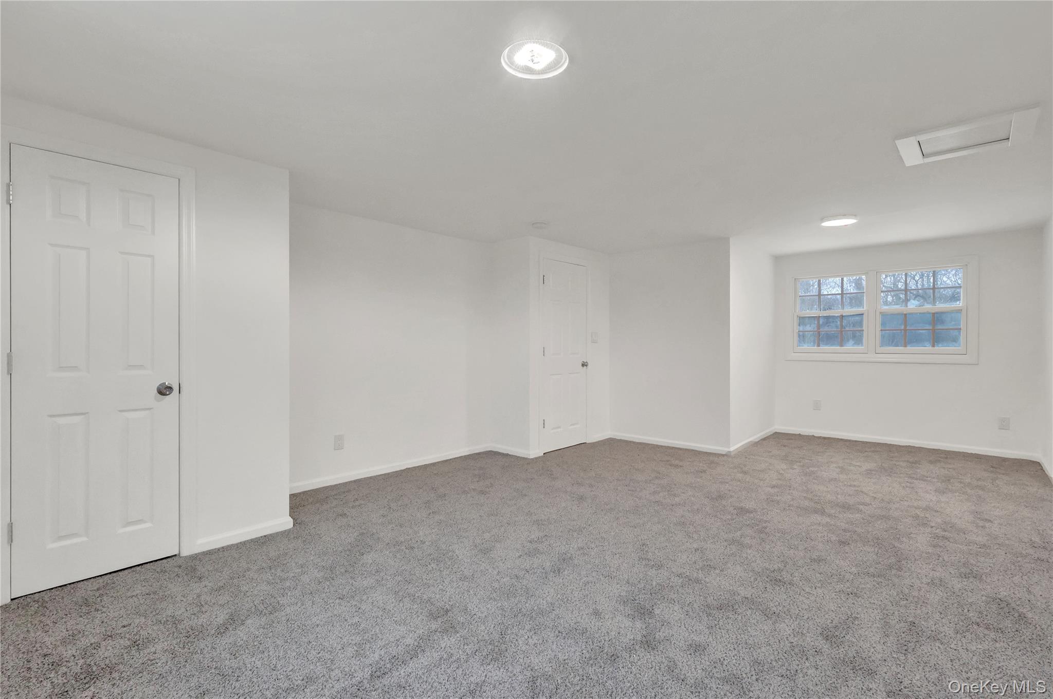 43 Carver Boulevard, Bellport, NY 11713