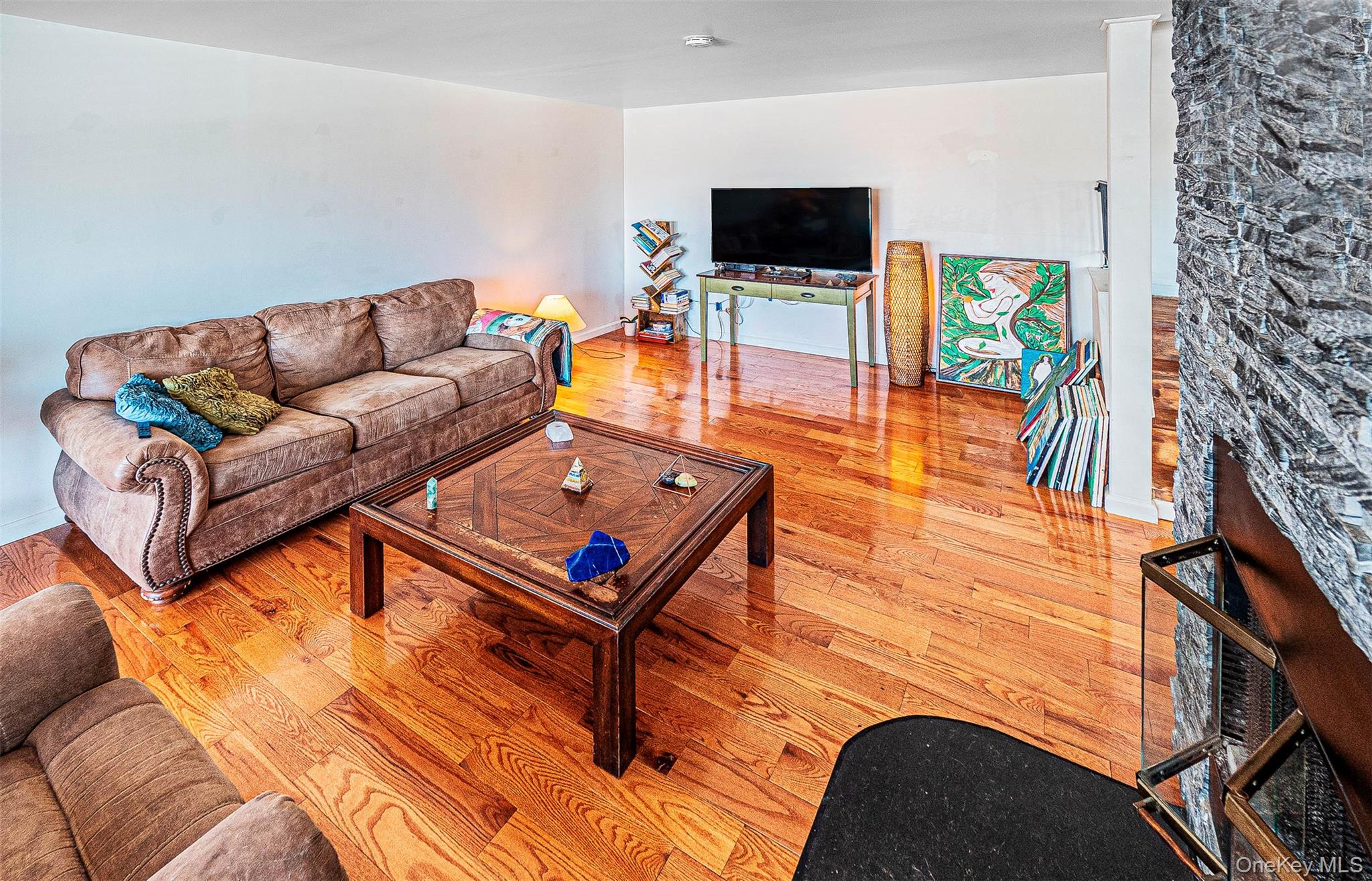 3 Magnolia Lane, Warwick, NY 10990