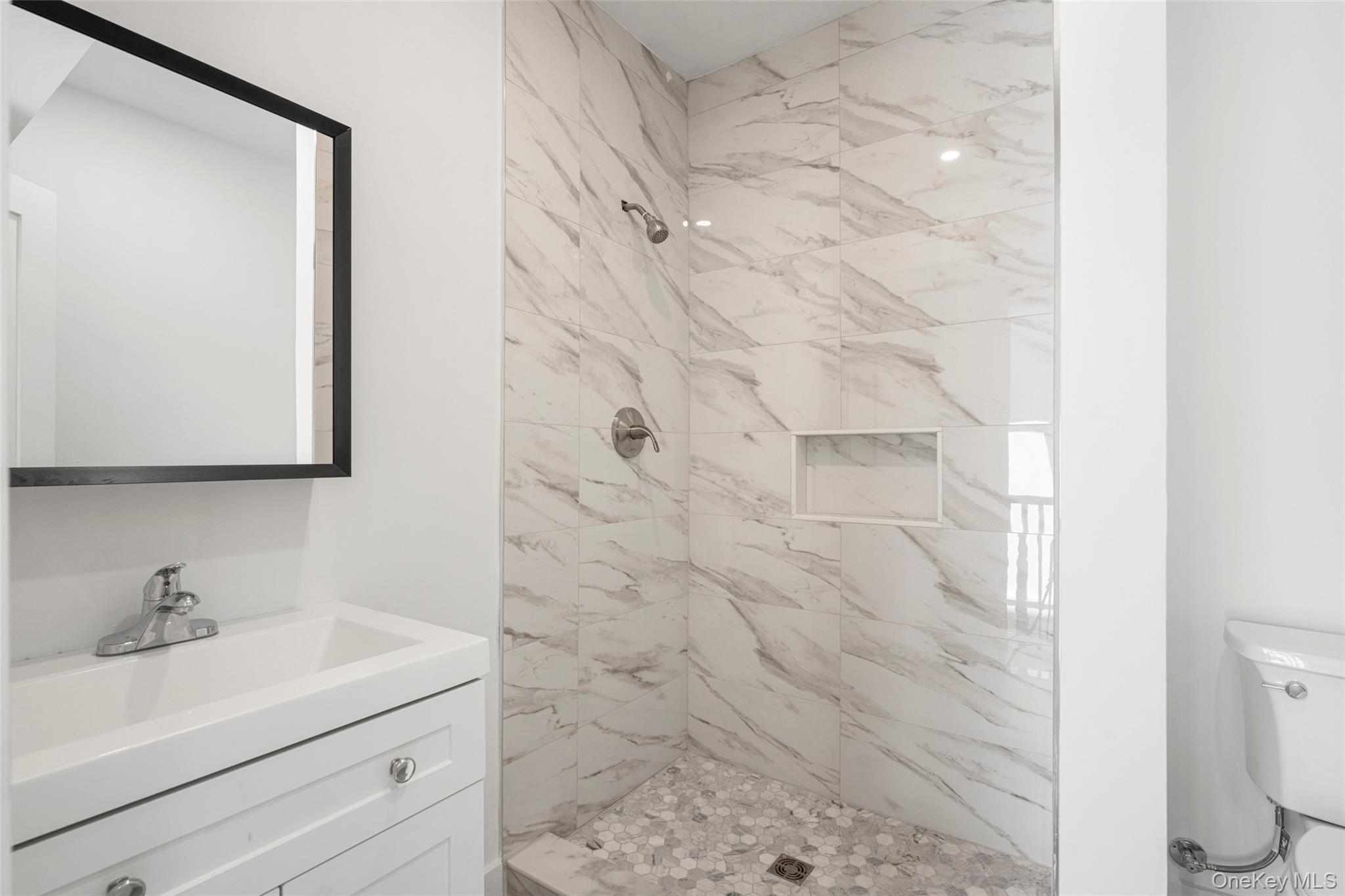 2122 Boston Post Road, Larchmont, NY 10538