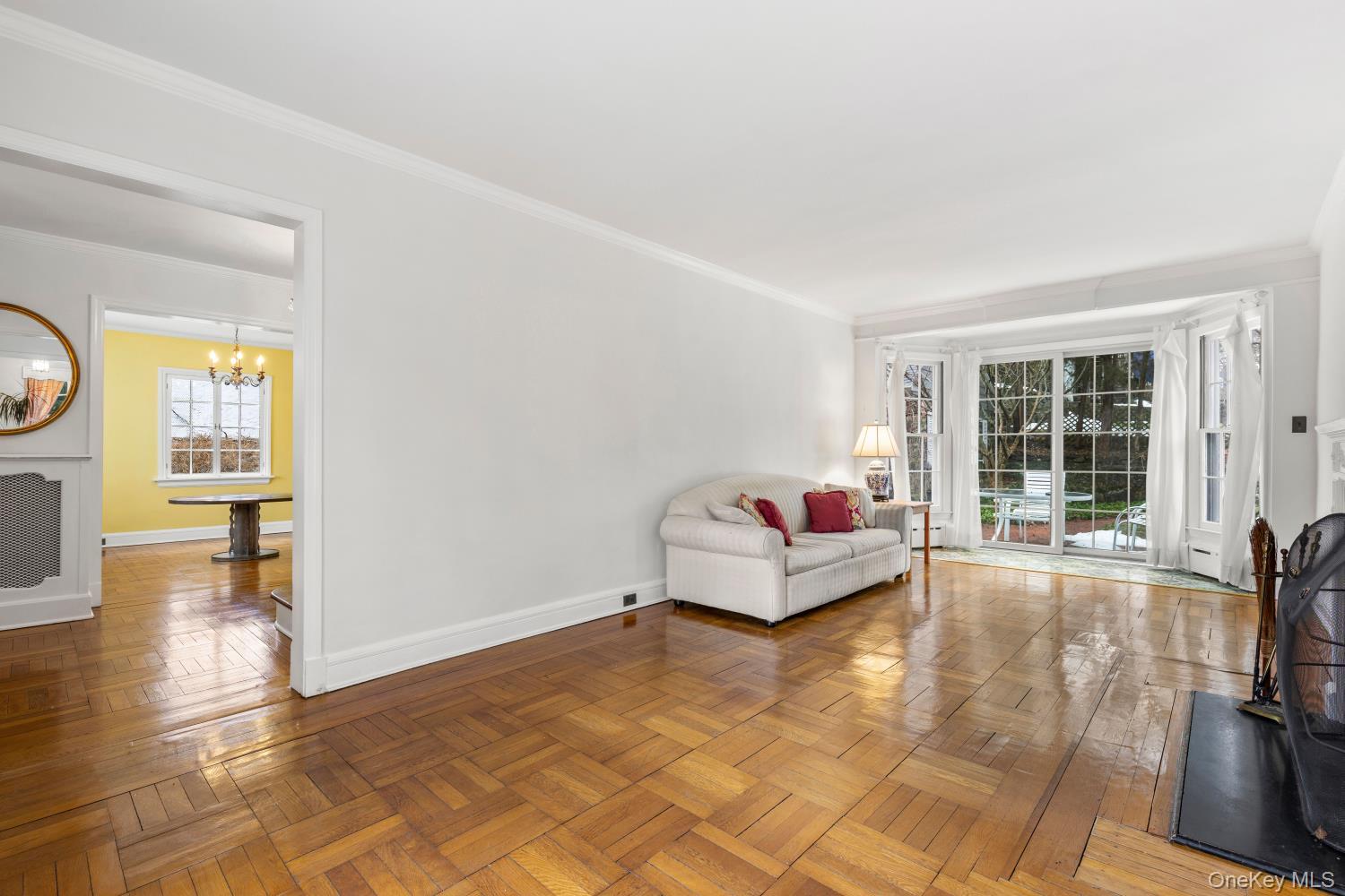 686 Forest Avenue, Larchmont, NY 10538