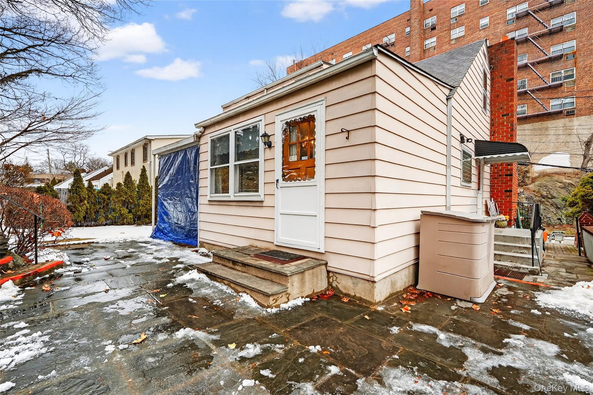 38 Raybrook Road, Yonkers, NY 10704