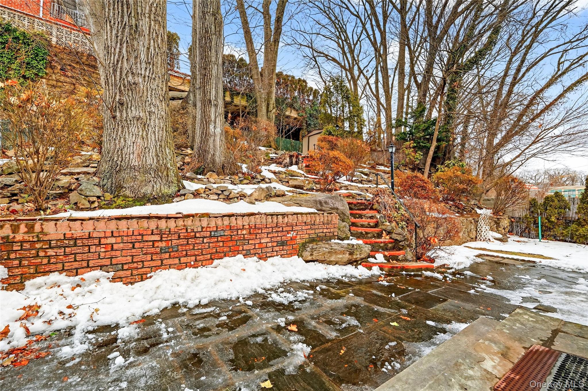 38 Raybrook Road, Yonkers, NY 10704