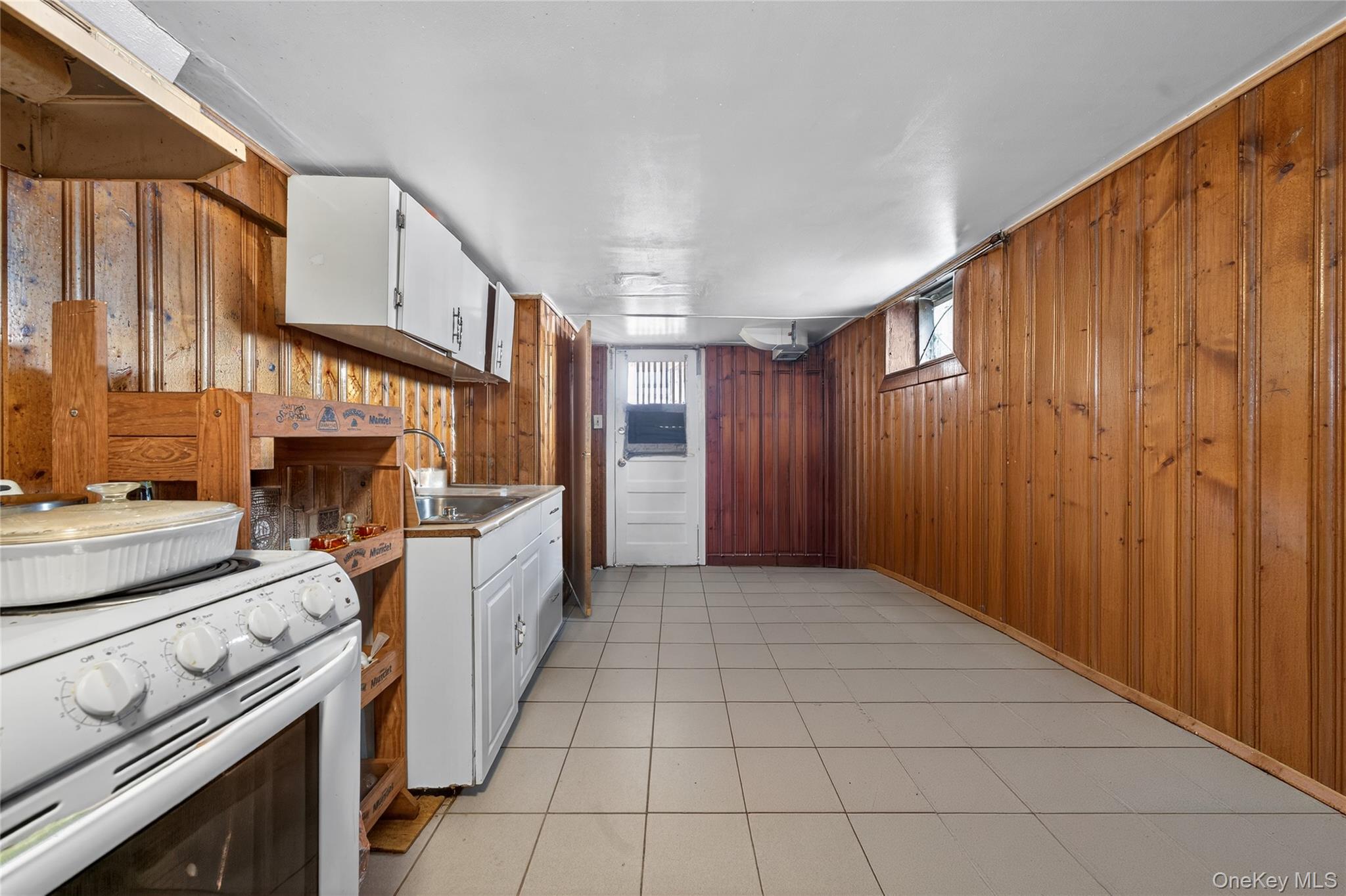 10424 187th Street, Saint Albans, NY 11412