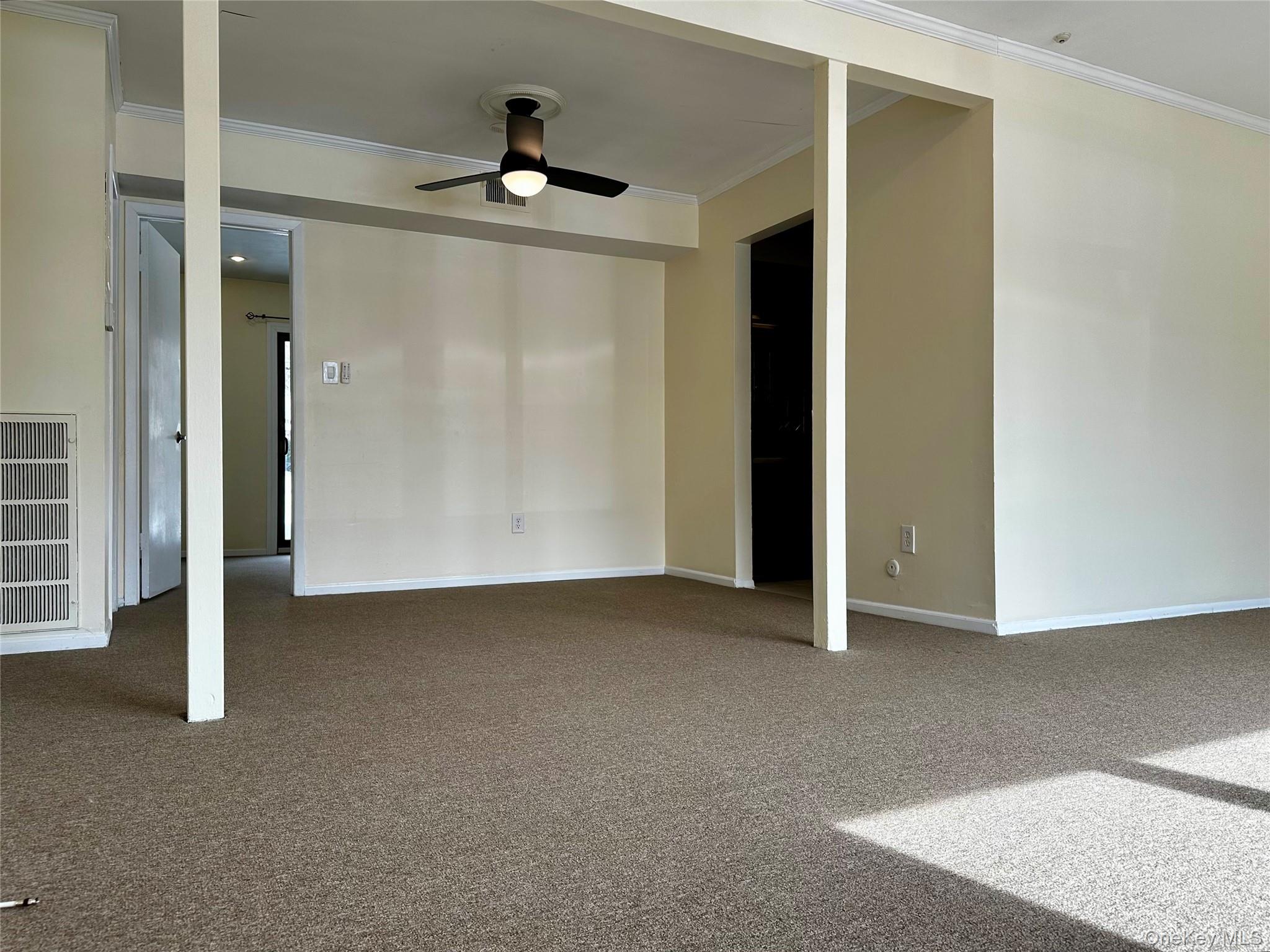 9 Bailey Court # 9, Middle Island, NY 11953