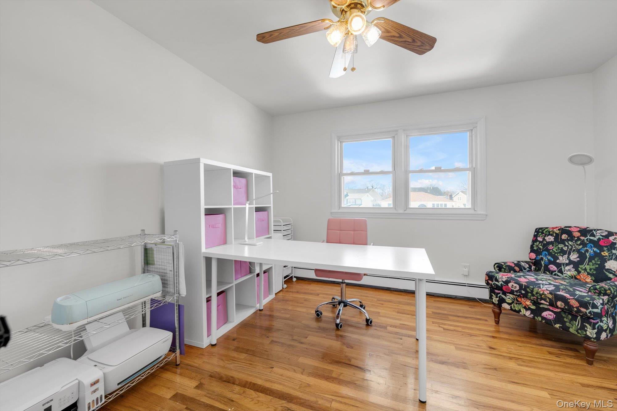 381 Robyn Place, East Meadow, NY 11554