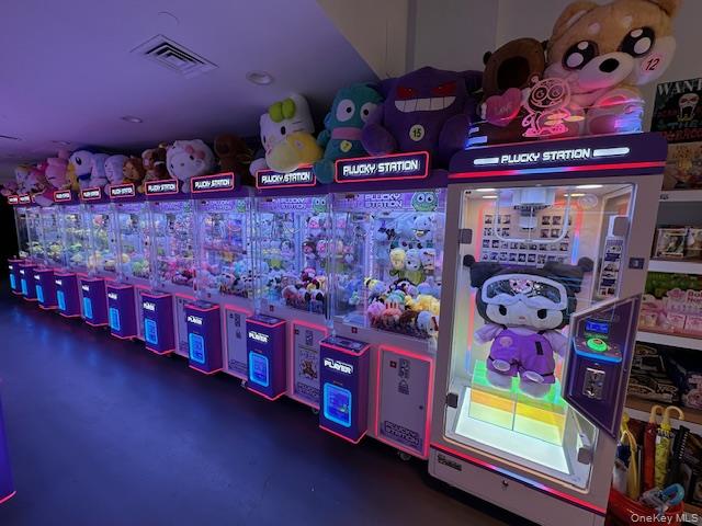 86-55 Broadway # 4, Elmhurst, NY 11373