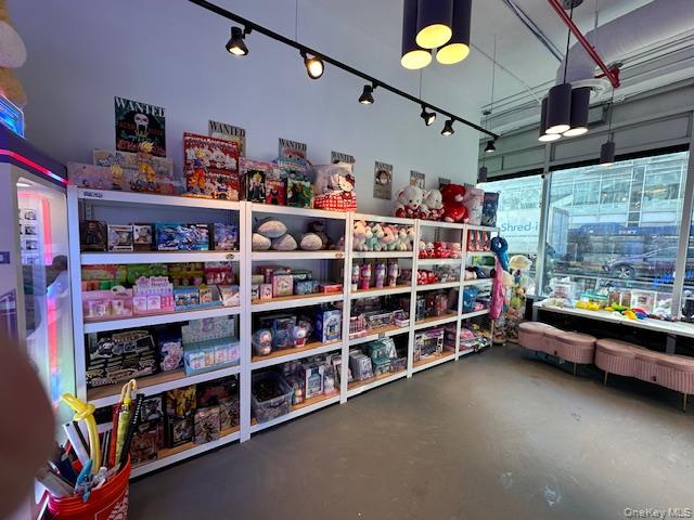 86-55 Broadway # 4, Elmhurst, NY 11373