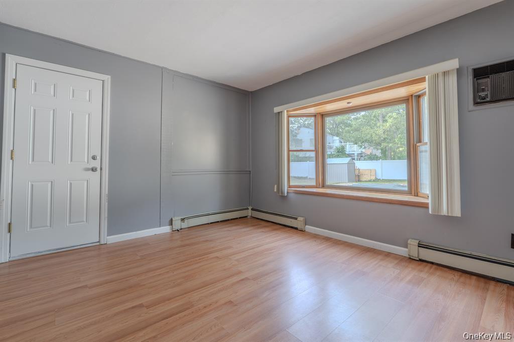 21 Mount Snow Lane, Coram, NY 11727