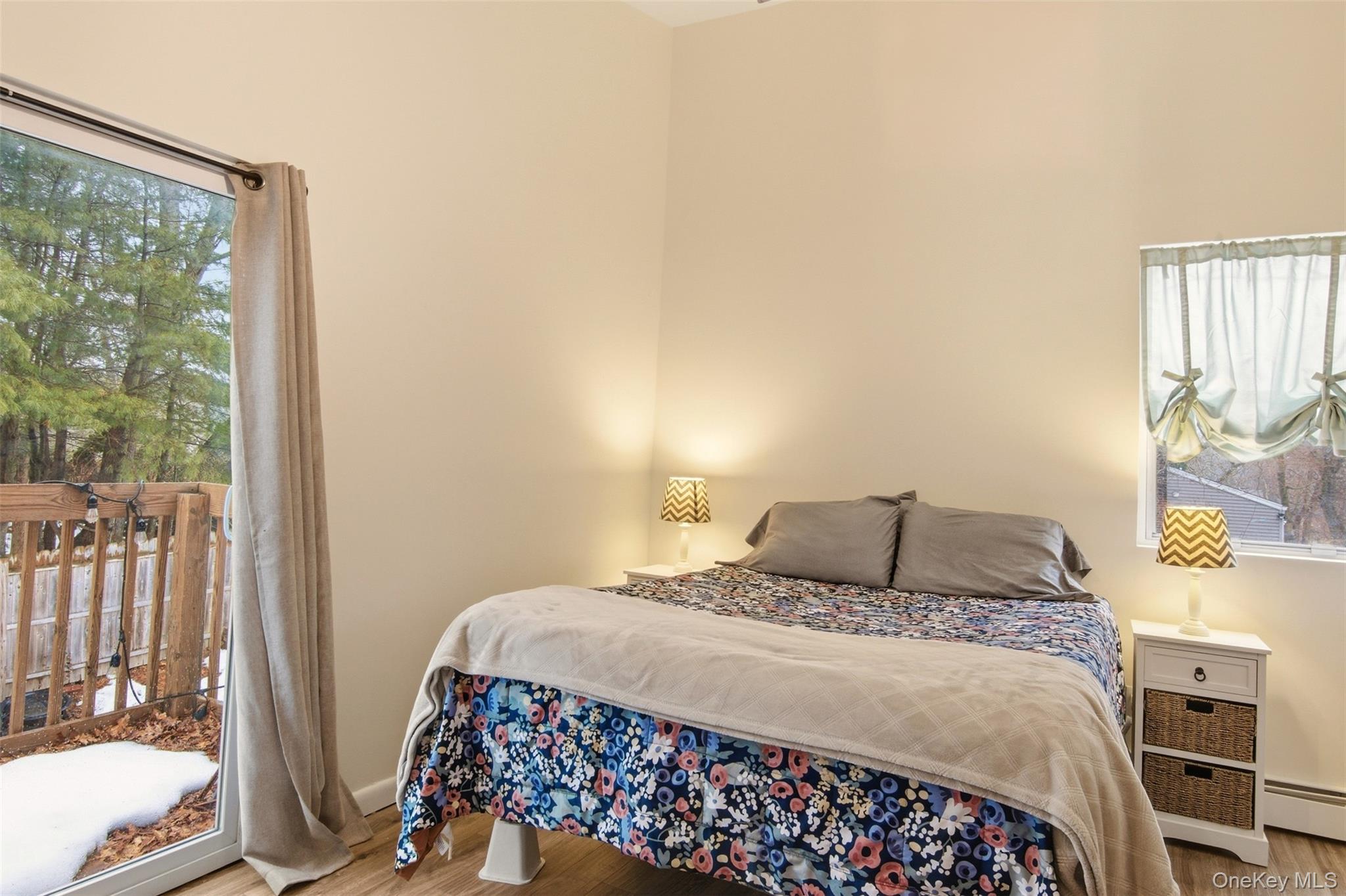 2 Lakeland Place, Farmingville, NY 11738