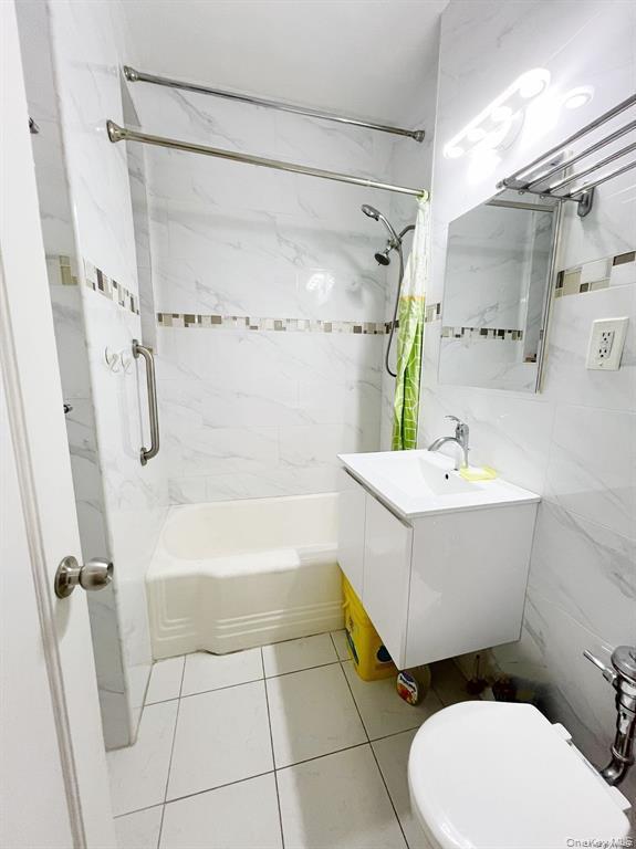 11219 34th Avenue # F, Corona, NY 11368