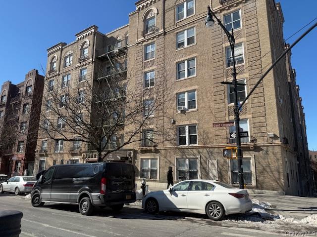 1075 Grand Concourse # 3C, Bronx, NY 10452