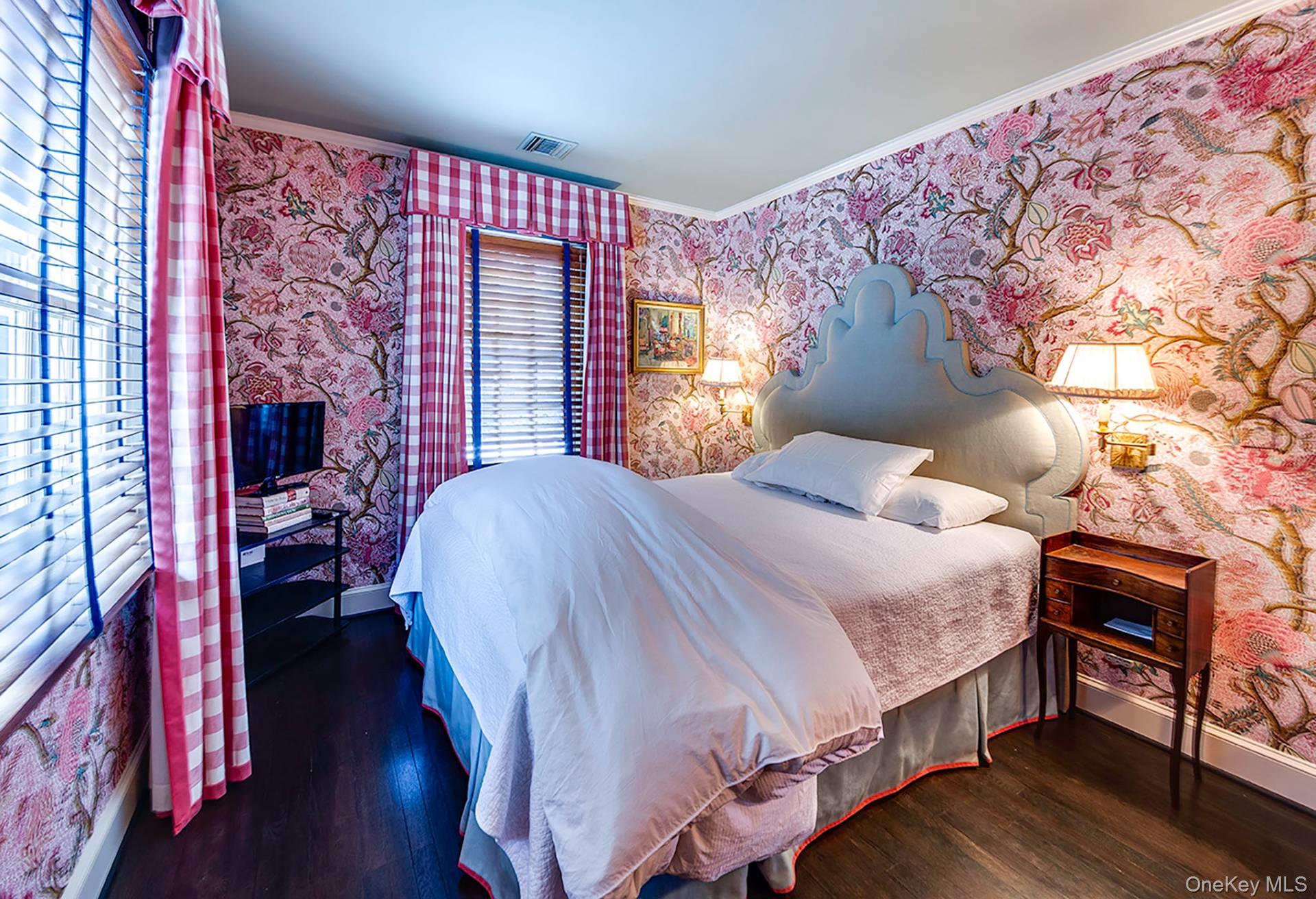 38 Halsey Lane, Bridgehampton, NY 11932