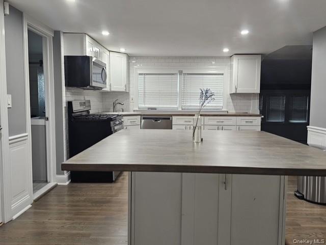 645 Hawkins Boulevard, Copiague, NY 11726