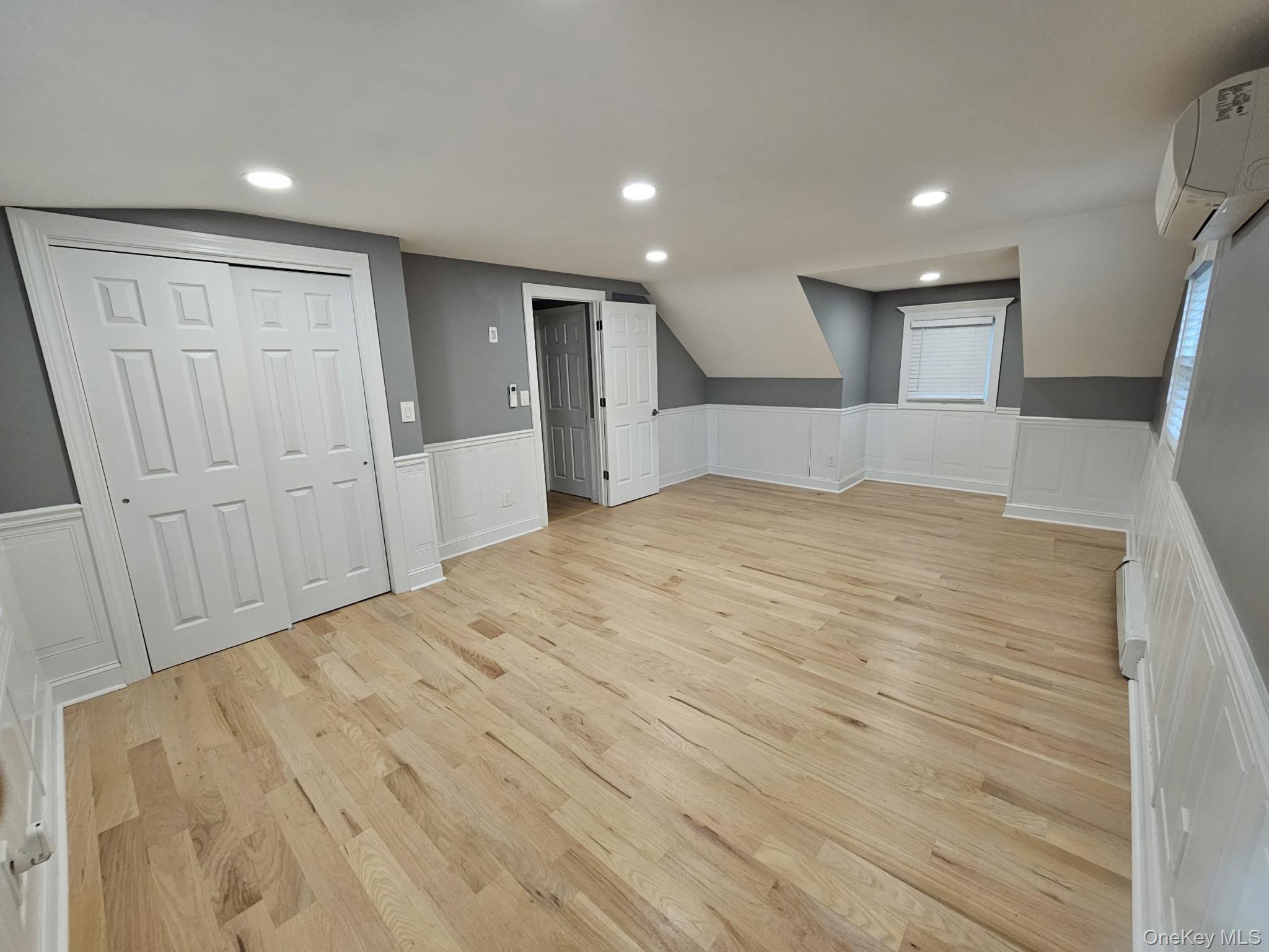 645 Hawkins Boulevard, Copiague, NY 11726