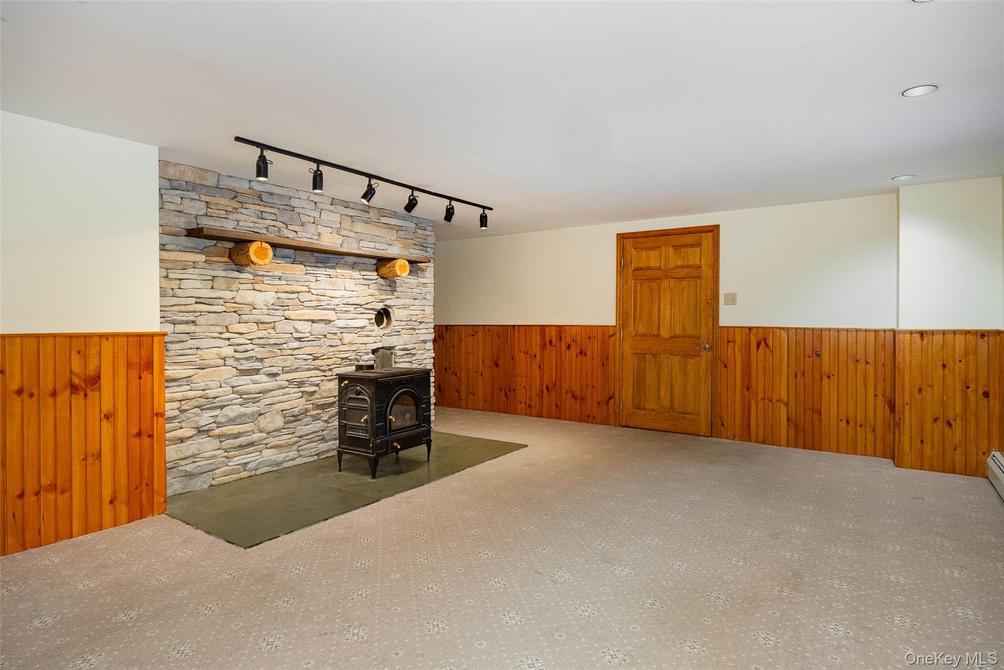 129 Clinton Corners Road, Salt Point, NY 12578