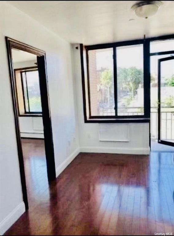 82-25 Queens Blvd # 6D, Elmhurst, NY 11373