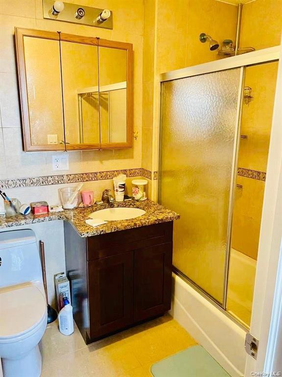 82-25 Queens Boulevard # 6D, Elmhurst, NY 11373