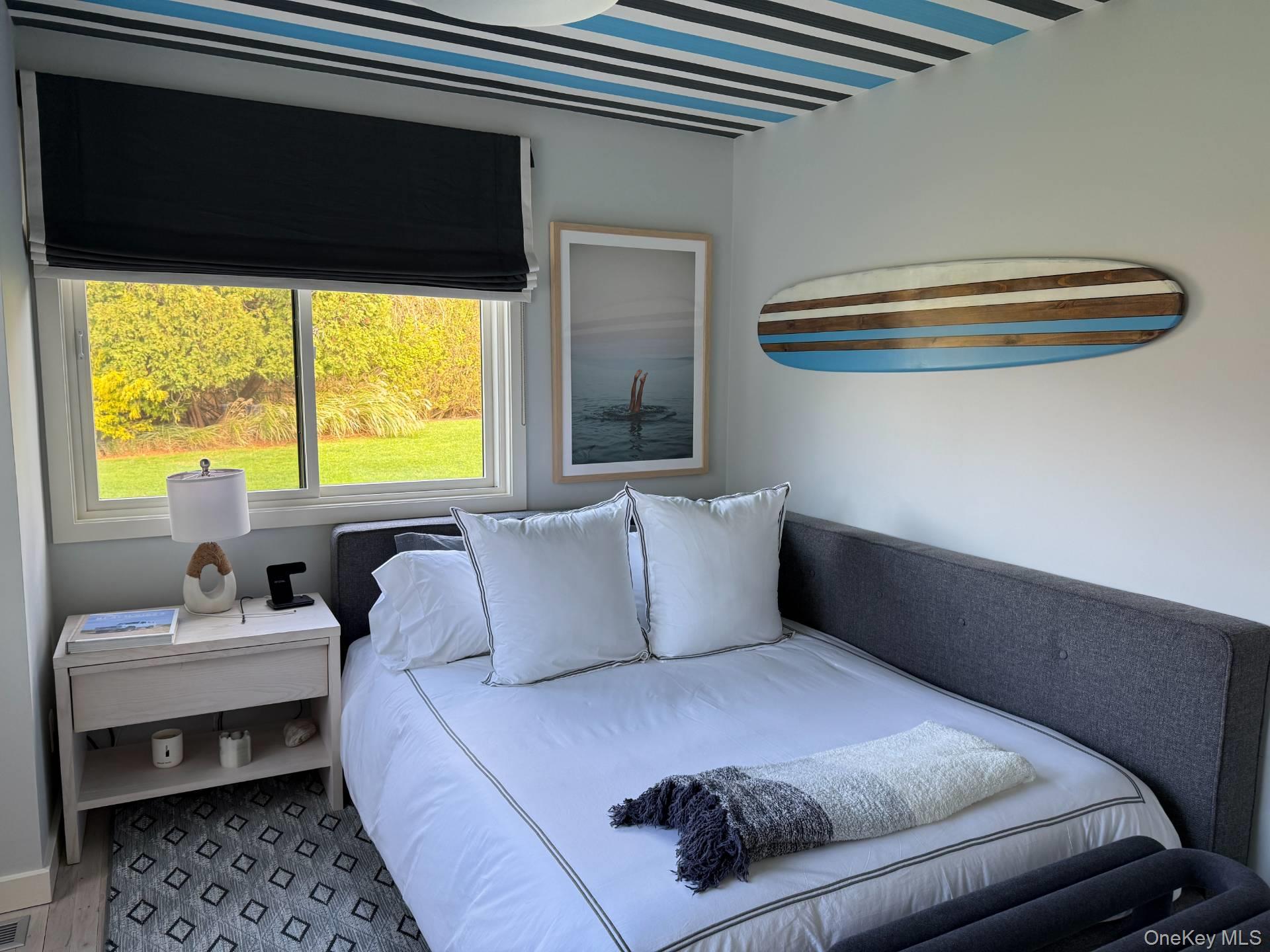 107 Town Line Rd, Wainscott, NY 11975