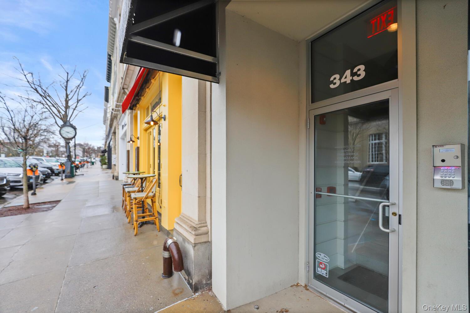 343 Greenwich Avenue # 2, Greenwich, CT 06830