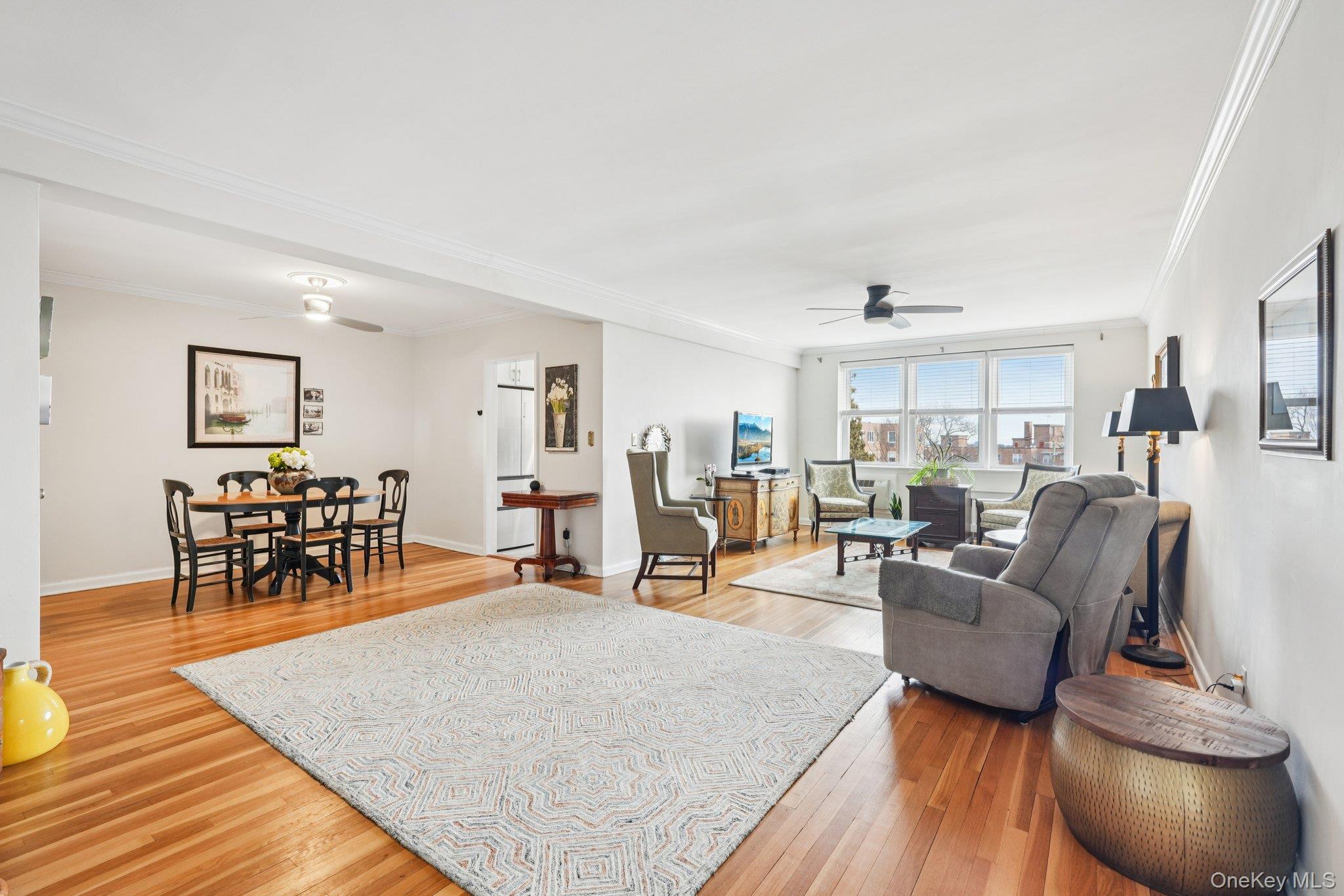 4 Putnam Hill # 4F, Greenwich, NY 06830