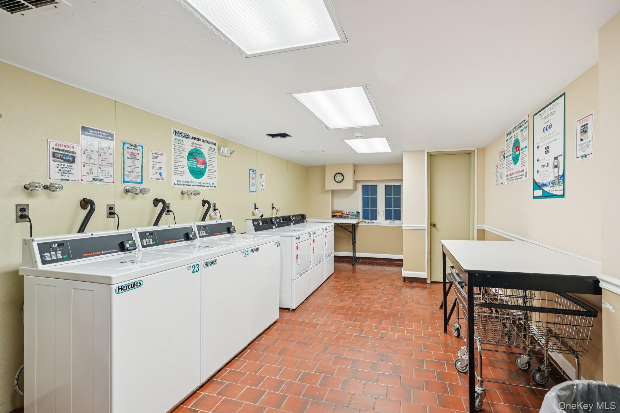 4 Putnam Hill # 4F, Greenwich, NY 06830