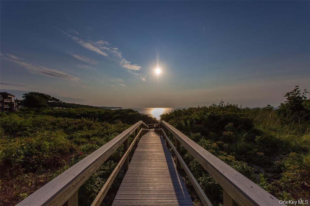 508 Fox Hill Drive, Calverton, NY 11933