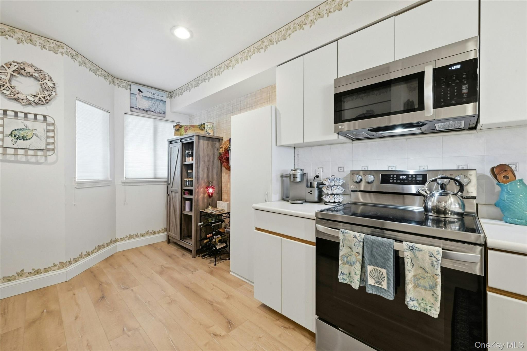 508 Fox Hill Drive, Calverton, NY 11933