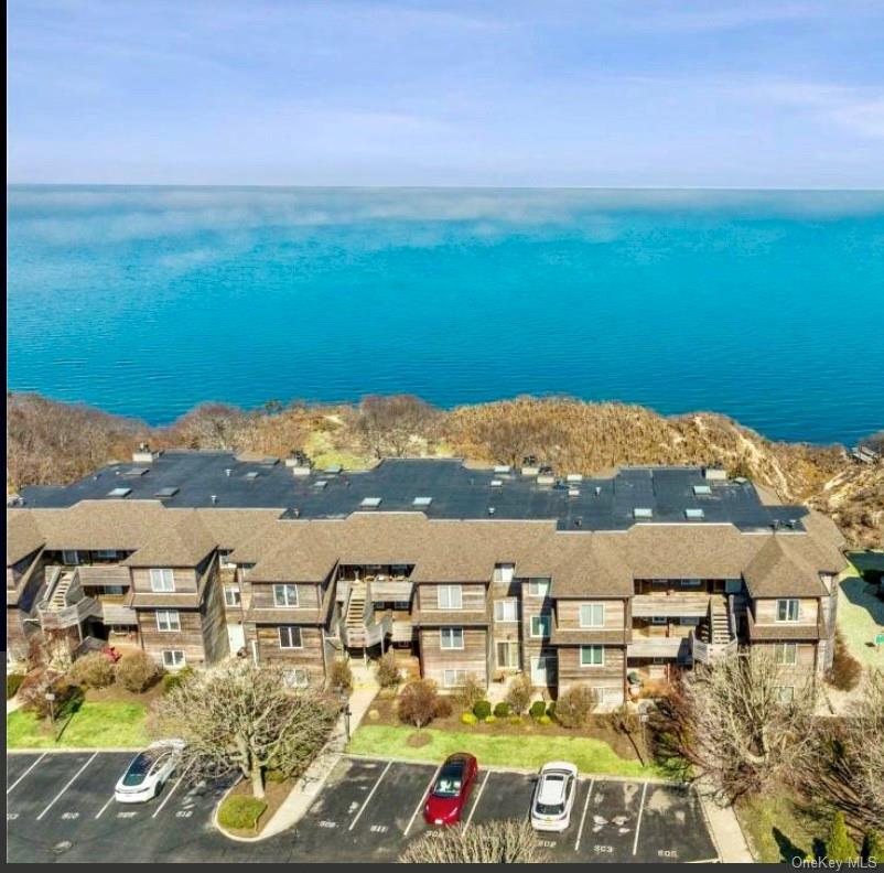 508 Fox Hill Drive, Calverton, NY 11933