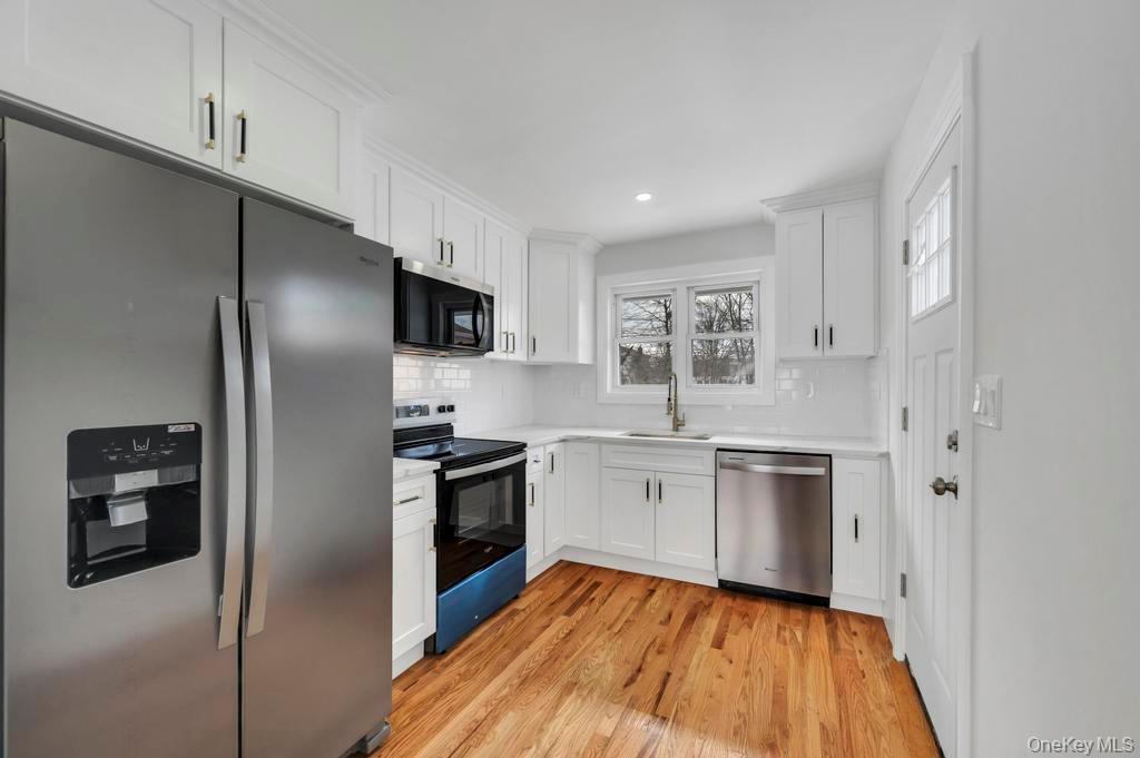 33 Silverpine Drive, Amityville, NY 11701