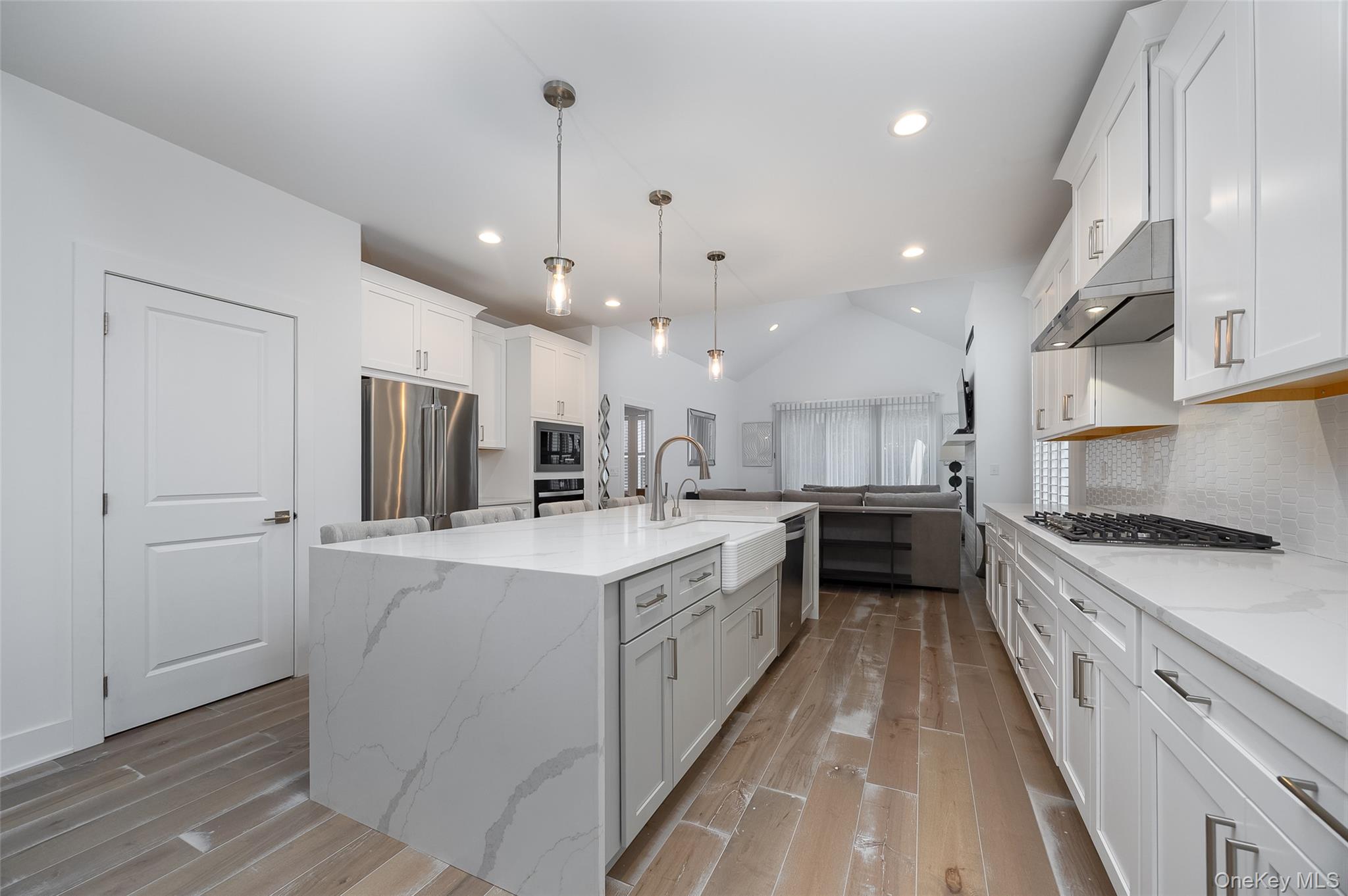 247 Superior Court, Wappingers Falls, NY 12590