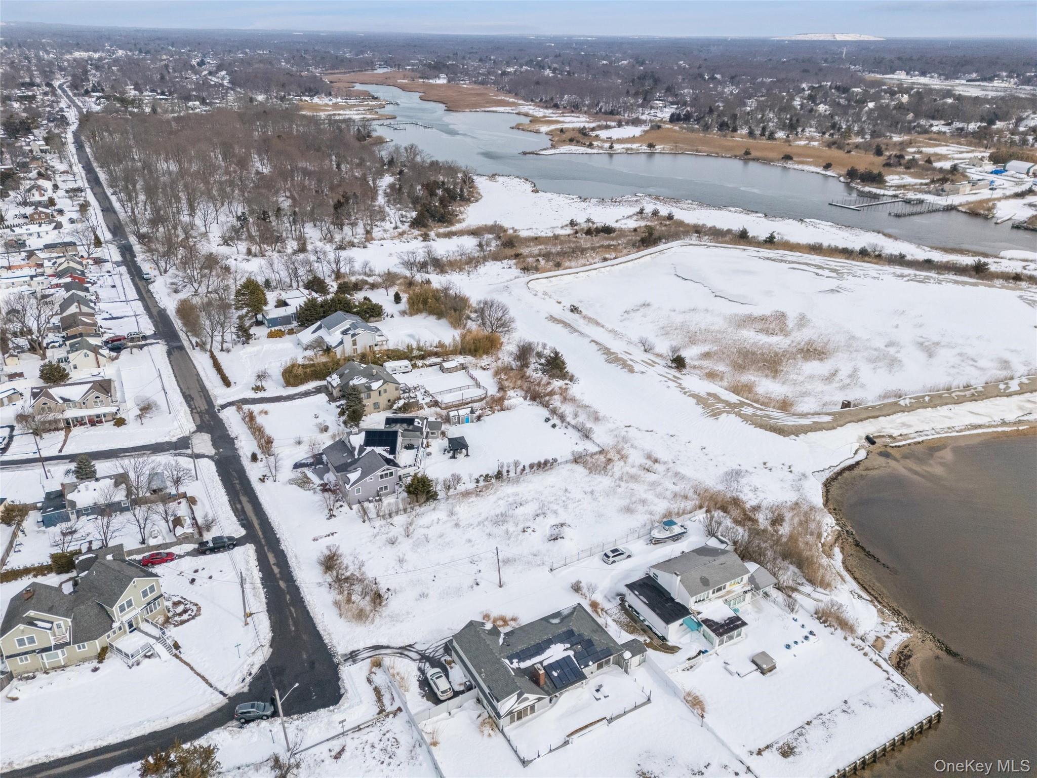 499 Grove Avenue, Patchogue, NY 11772